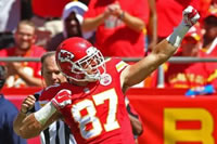 Travis Kelce Concussion Shouldn’t Derail Chiefs’ Odds